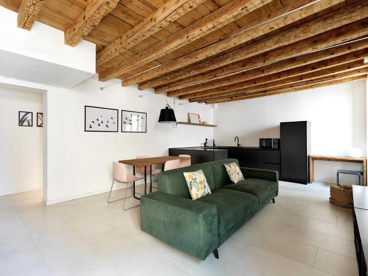 Sg9 City Apartments Brescia Esterno foto